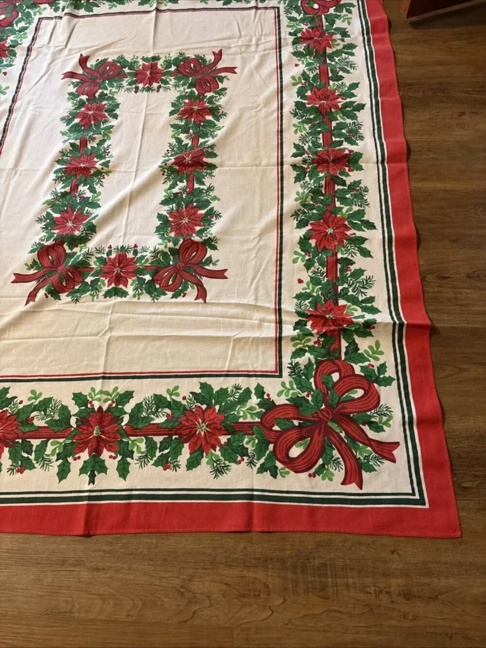 Large Festive Christmas Tablecloth Red Ribbons 65 X 52